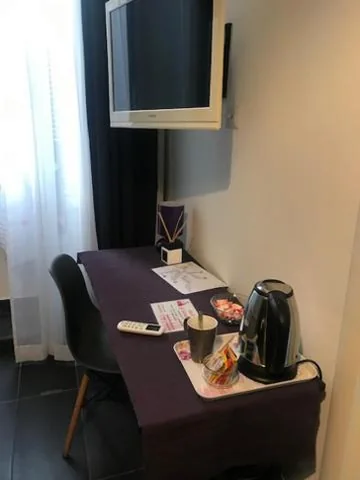 Deluxe Single Room — Ai Senatori