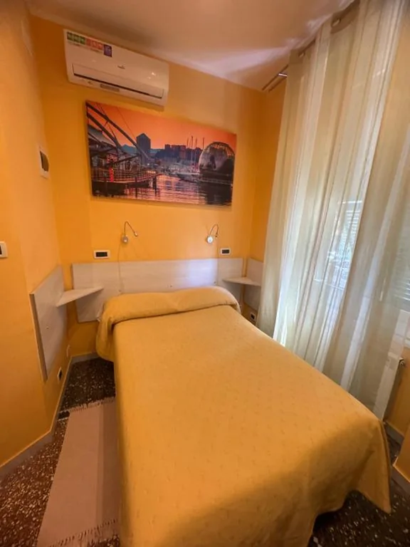 Camera Singola Deluxe — Albergo Parigi