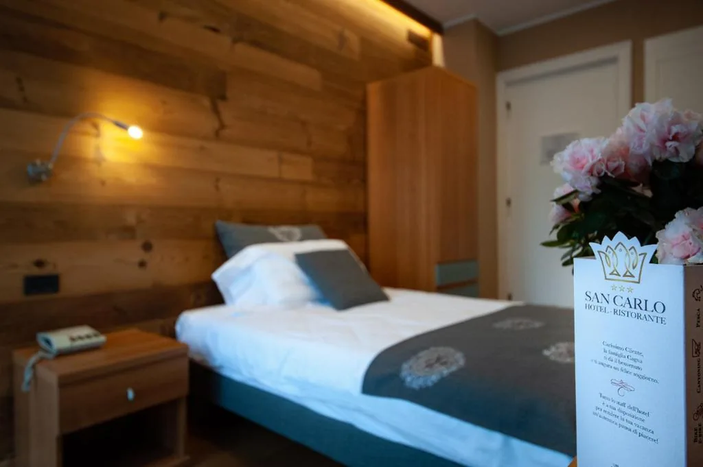 Deluxe Single Room — Albergo San Carlo