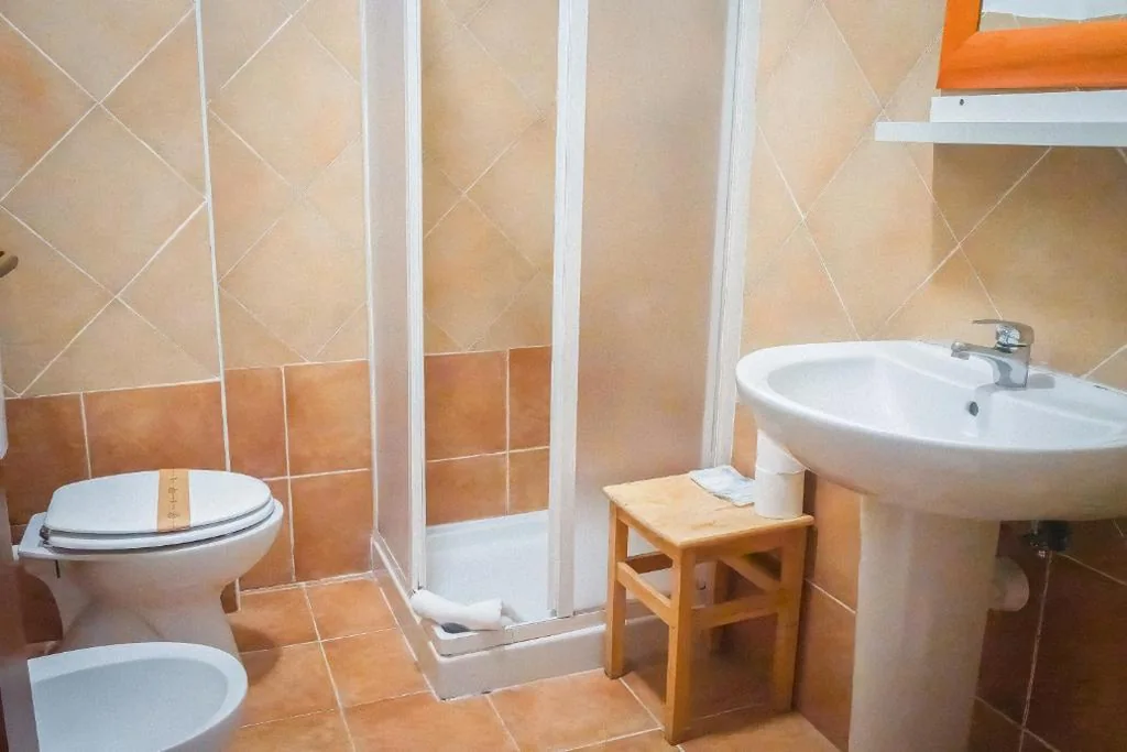 Camera Singola Deluxe con Balcone — La Boheme SMART Hotel