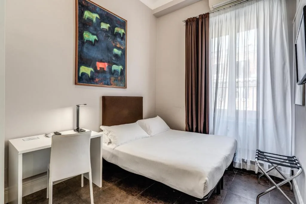 Camera Singola Deluxe — Guest House Cavour 278
