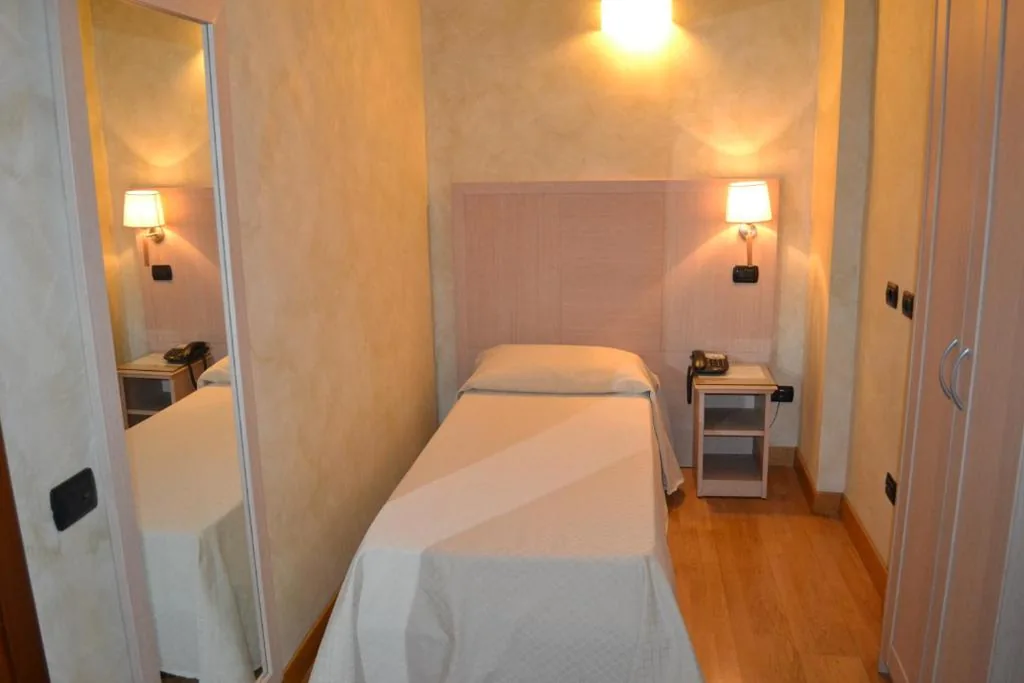 Single Room — Dipendenza Hotel Galileo