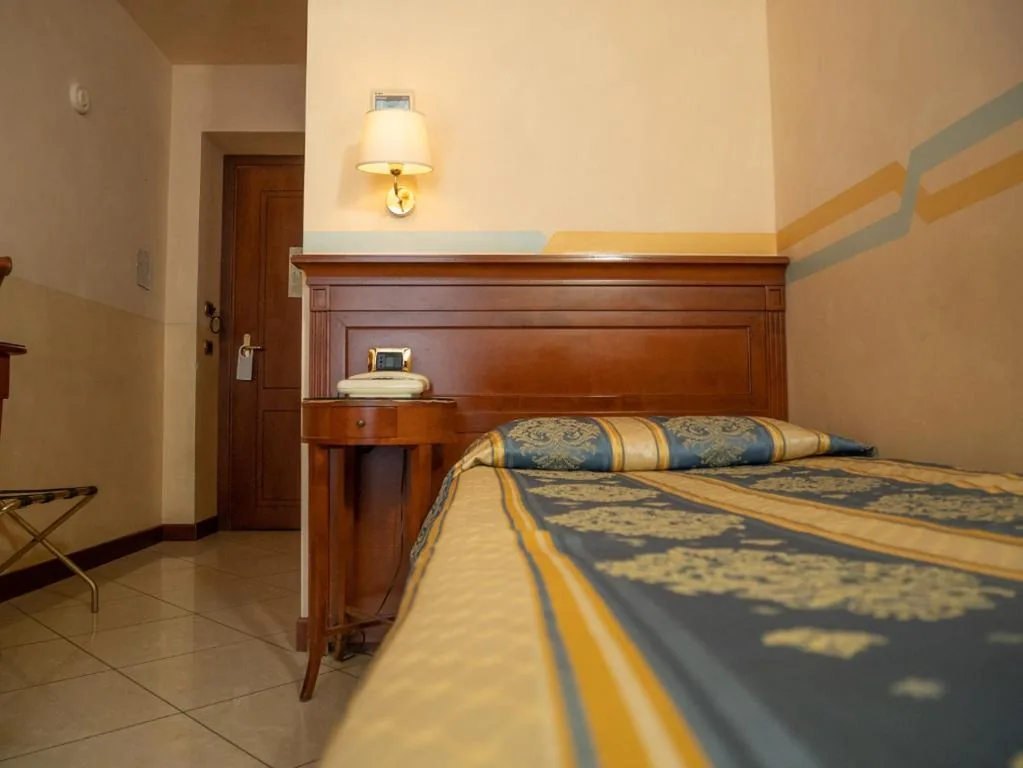 Camera Singola — Dipendenza Hotel Londra