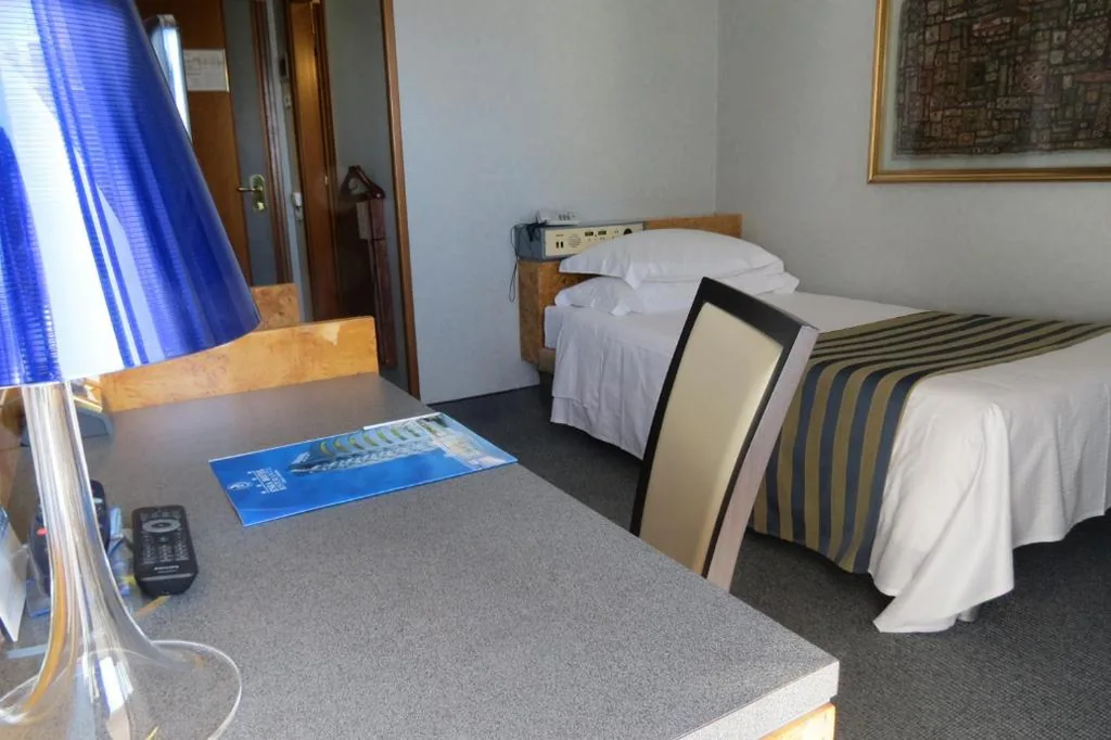 Camera Singola Economy — Enea Hotel Pomezia