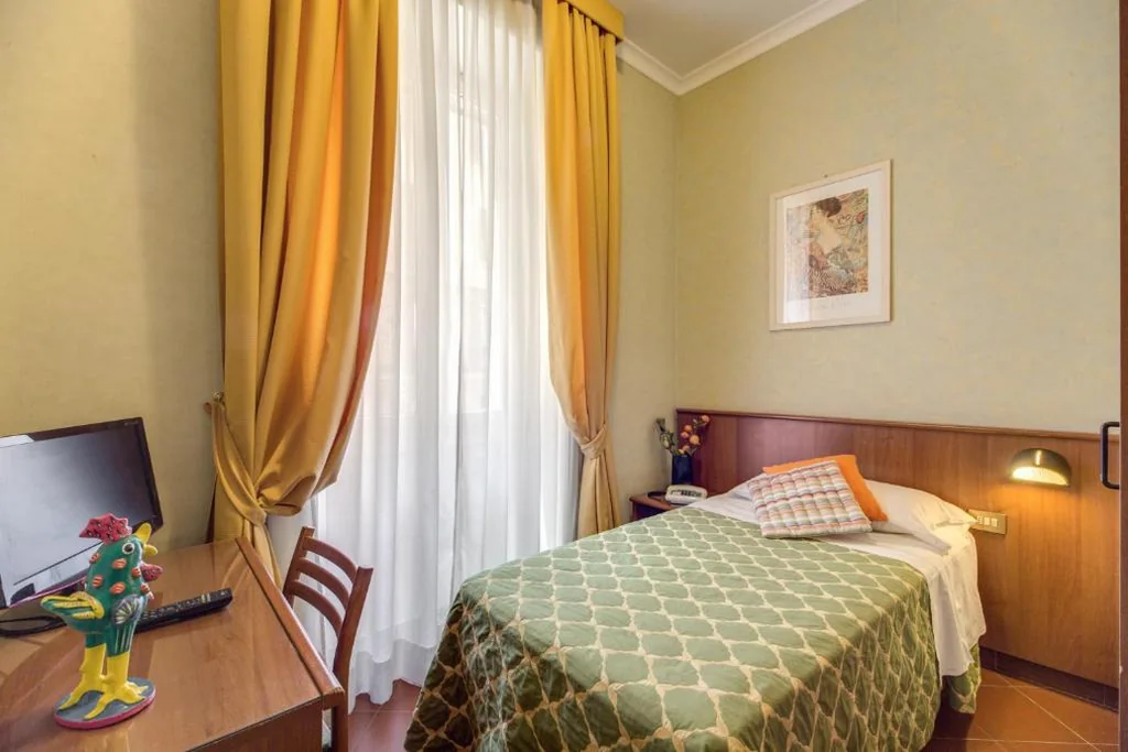Economy Single Room — Hotel Corona