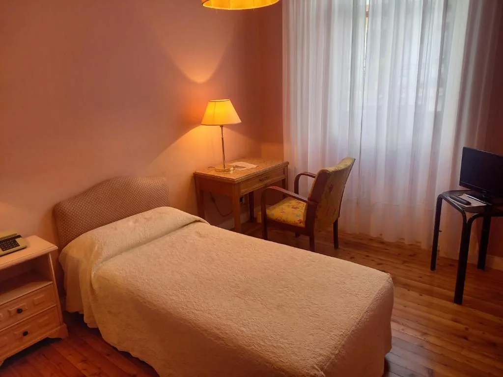 Camera Singola Economy — Hotel Moderno