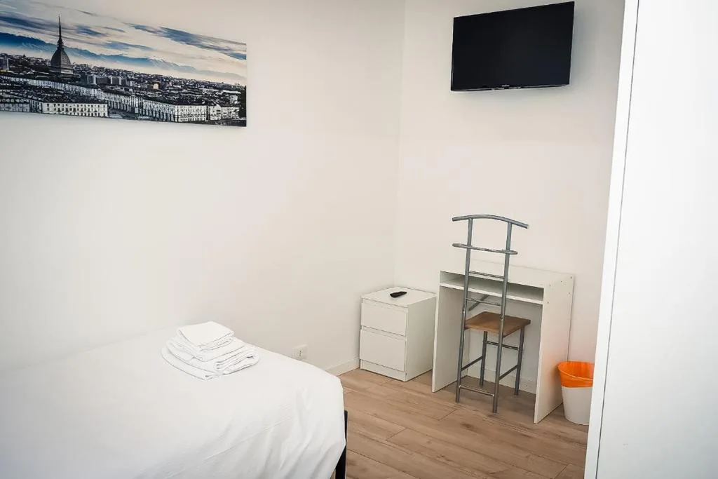 Camera Singola Economy — La Boheme SMART Hotel