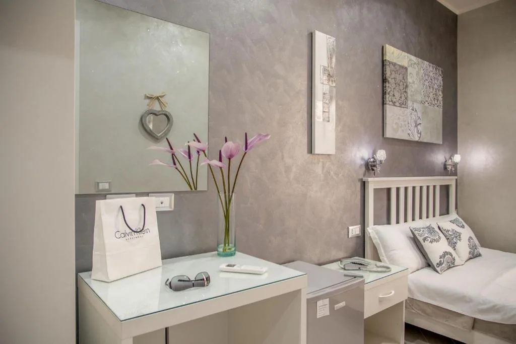 Camera Singola — Frattina Grand Suite Guesthouse