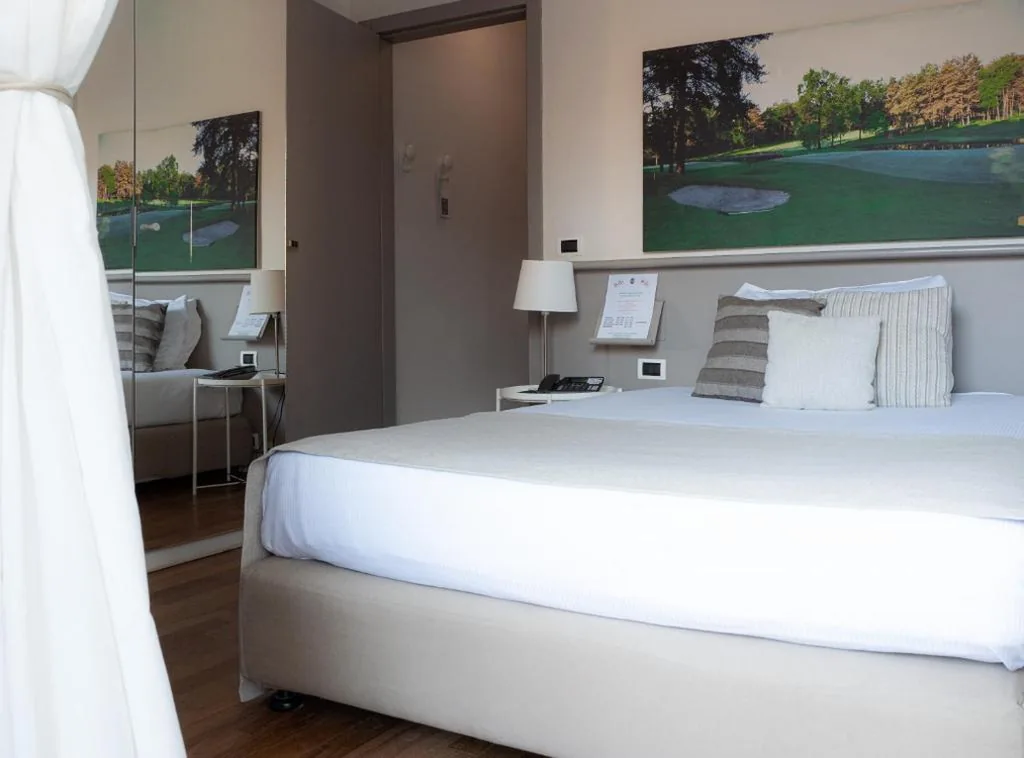Single Room — Golf Hotel Castelconturbia