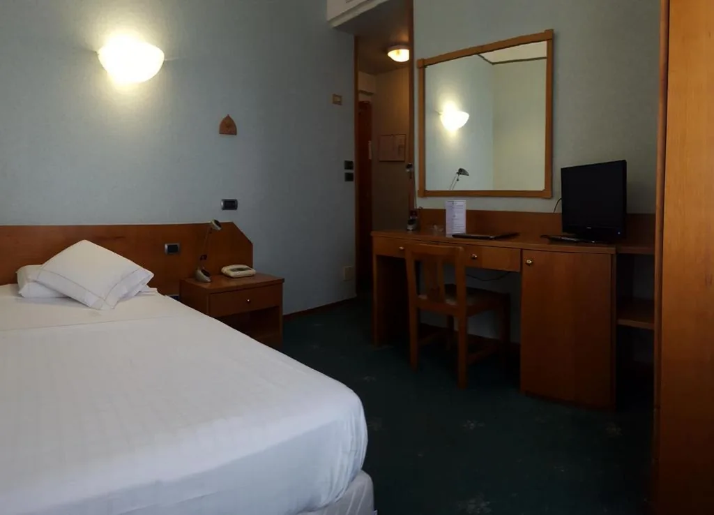 Camera Singola — Hotel Ariston