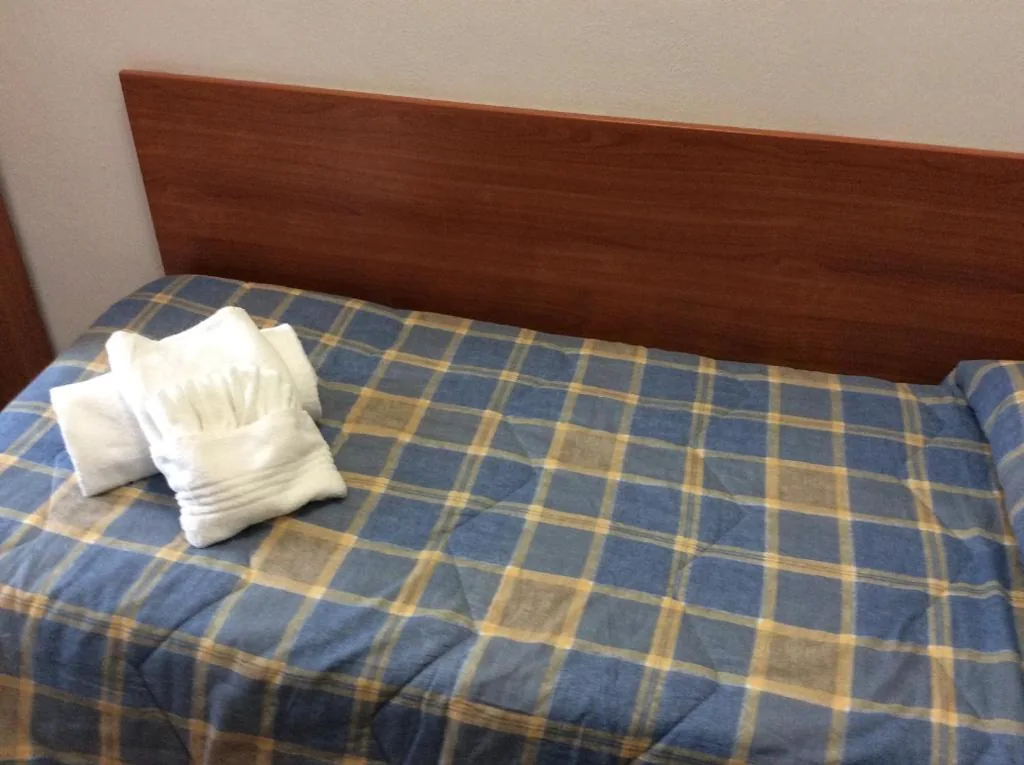 Single Room — Hotel Aurora