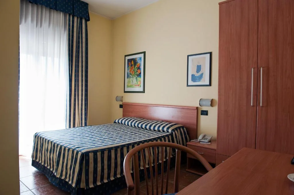 Camera Singola — Hotel Blue Ribbon