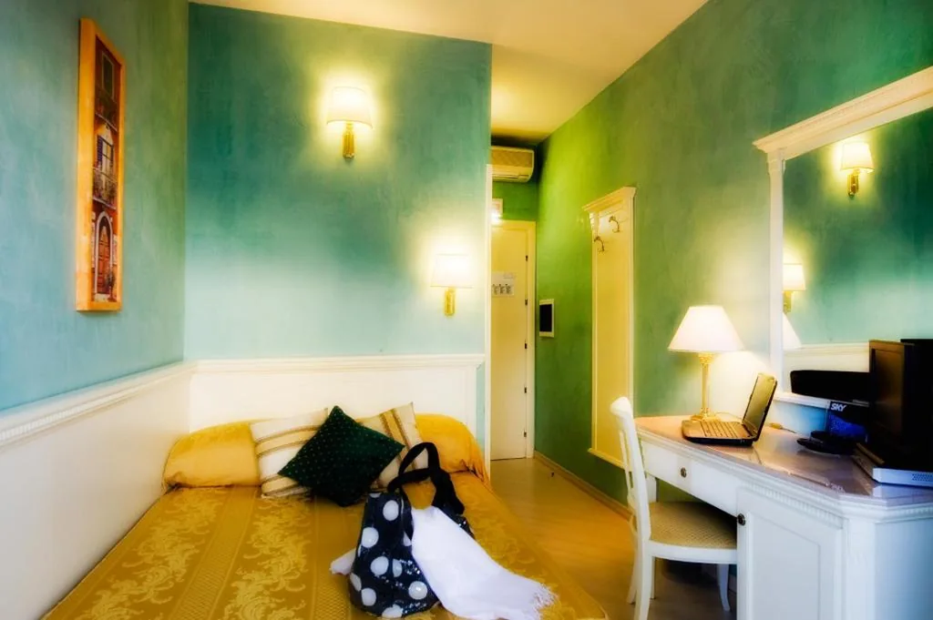 Camera Singola — Hotel Bright