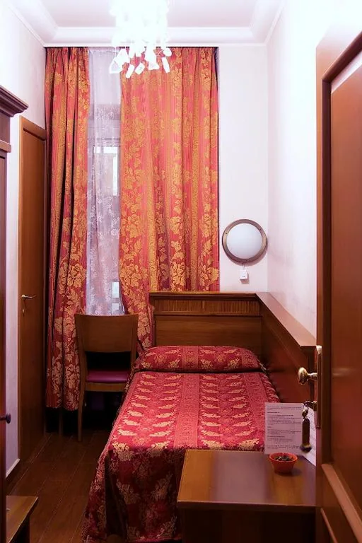 Camera Singola — Hotel Caravaggio