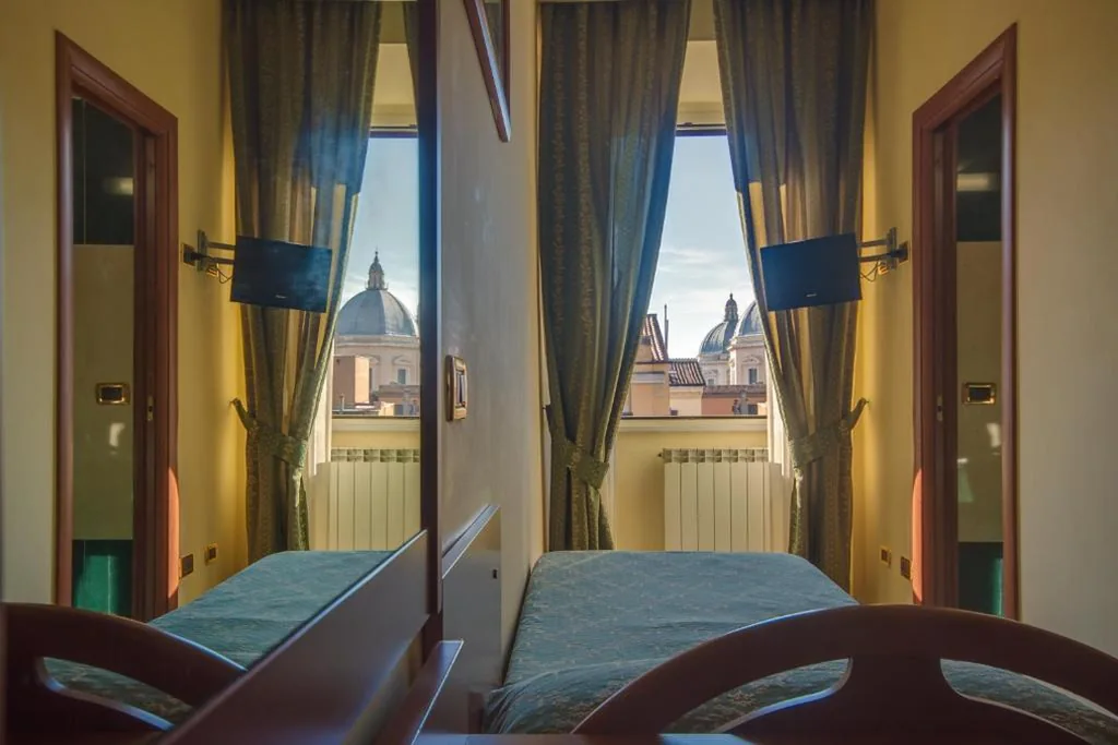 Single Room — Hotel Giorgina