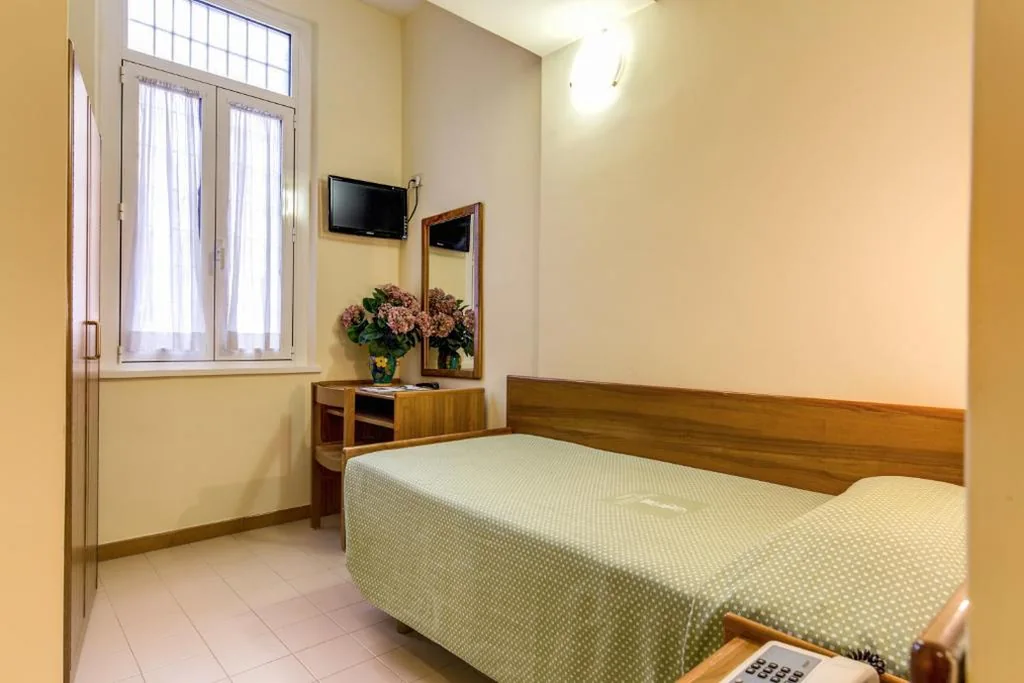 Single Room — Hotel Igea