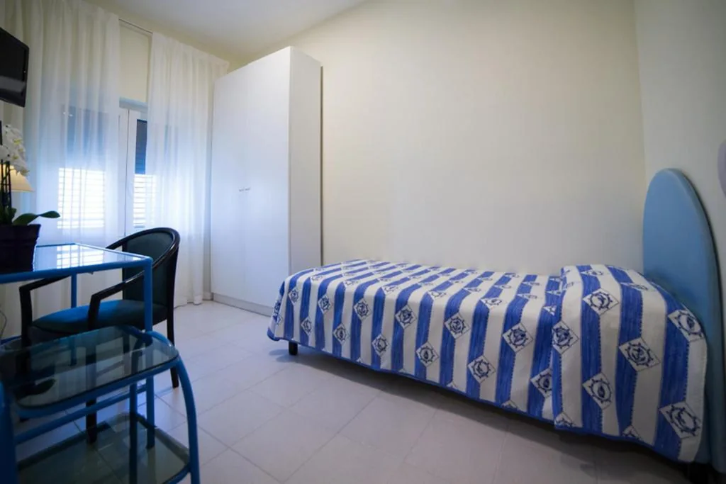 Camera Singola — Hotel Il Gabbiano