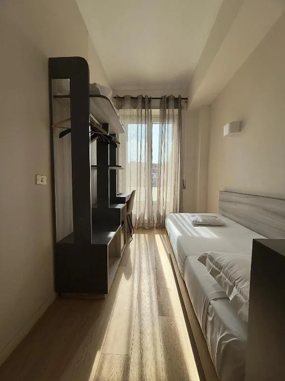 Camera Singola — Hotel Laura
