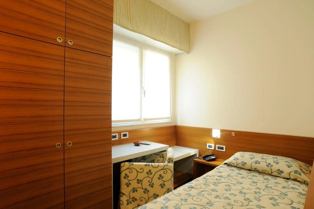 Camera Singola — Hotel Le Roi