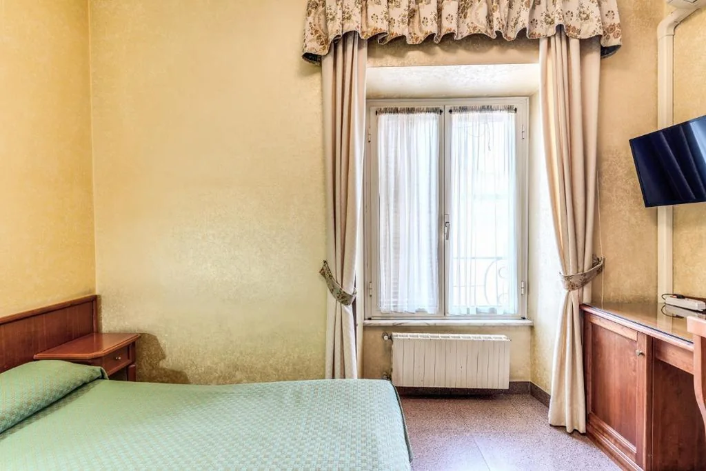 Single Room — Hotel Milo
