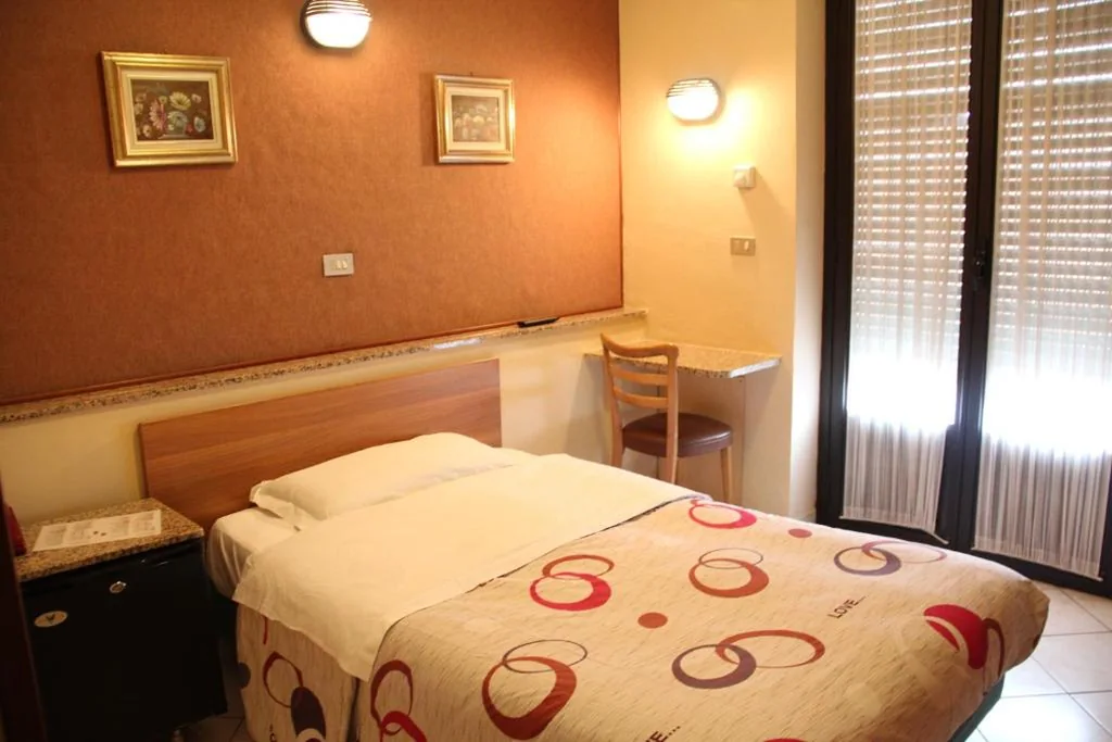 Camera Singola — Hotel Persico