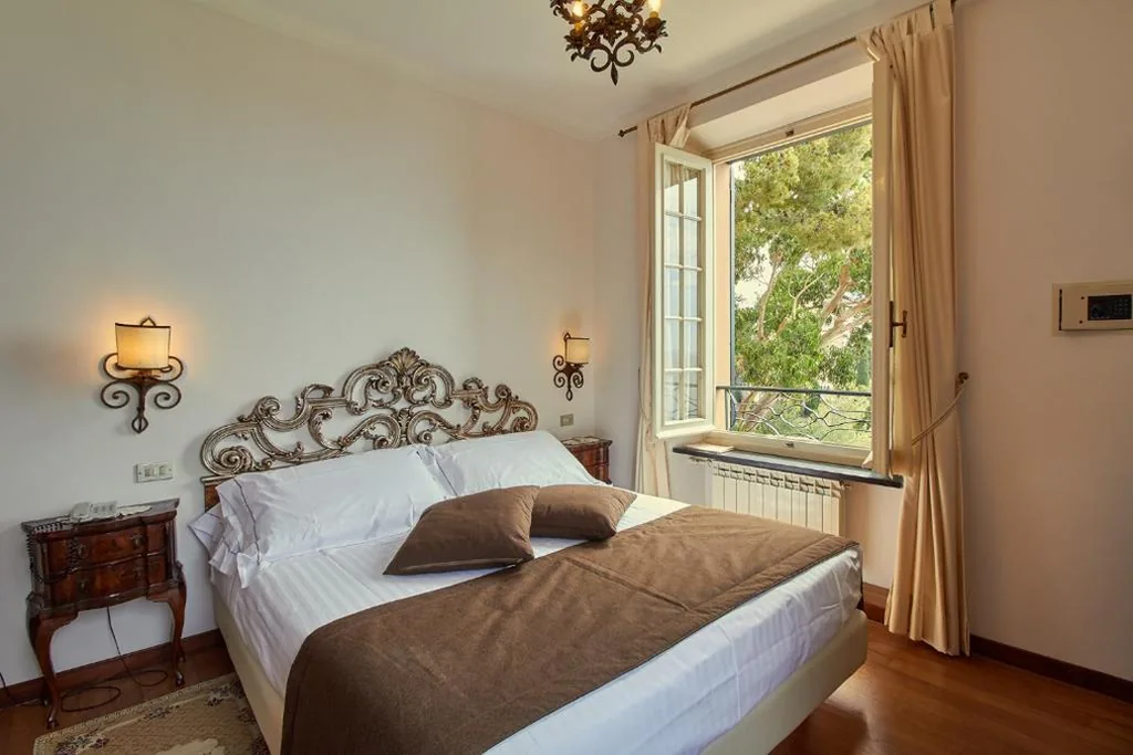 Camera Singola — Hotel Punta Est
