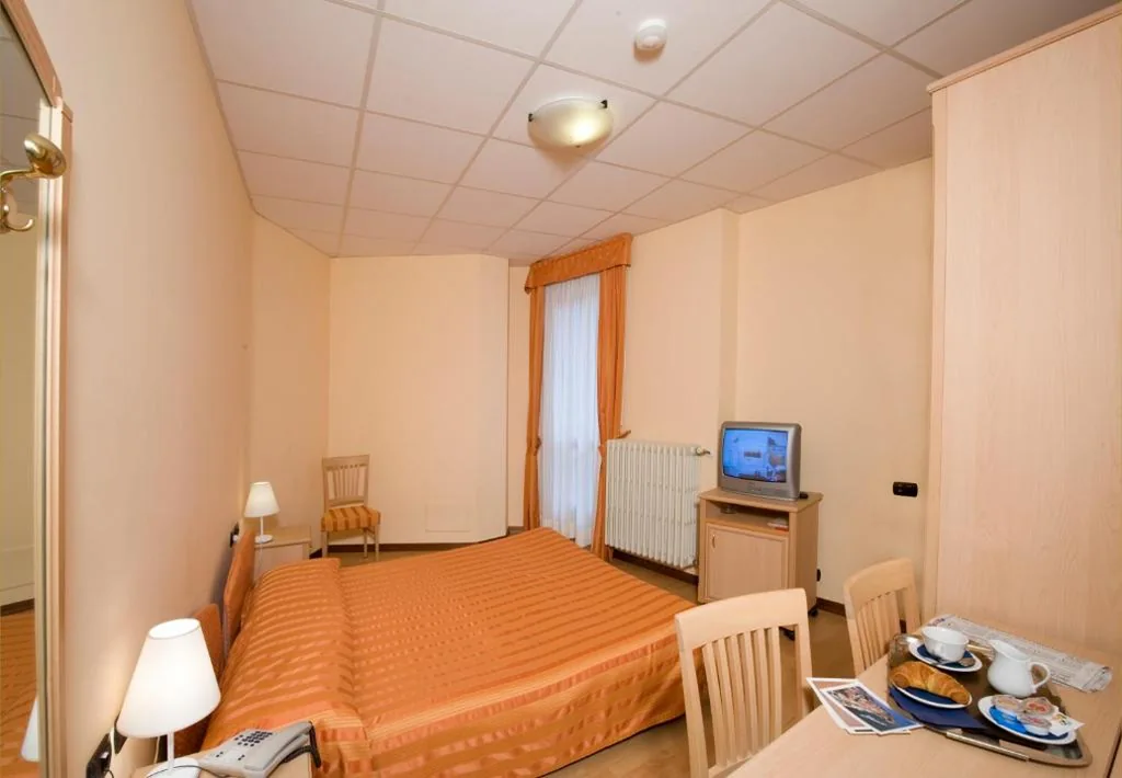 Single Room — Hotel Residence Dei Fiori
