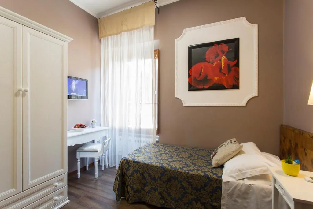 Single Room — Hotel Residenza In Farnese