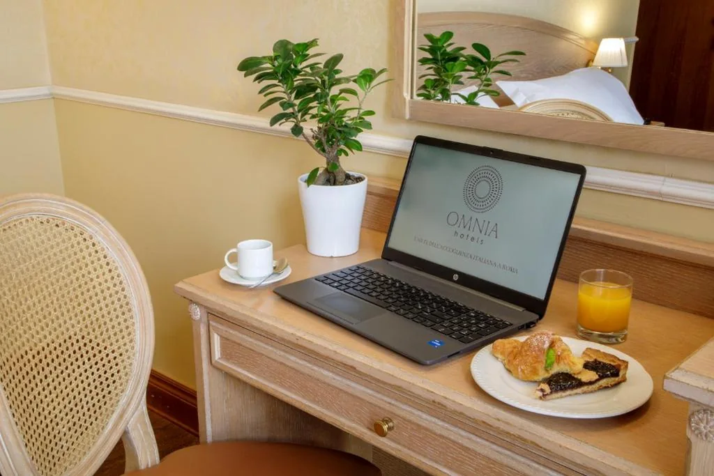 Single Room — Hotel Santa Costanza by OMNIA hotels