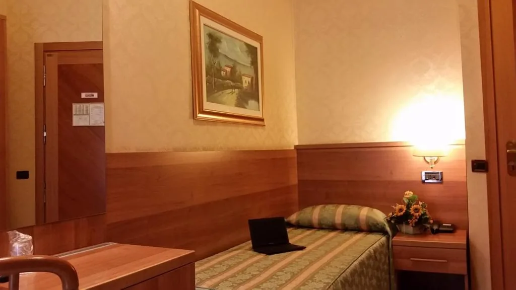 Camera Singola — Hotel Teti