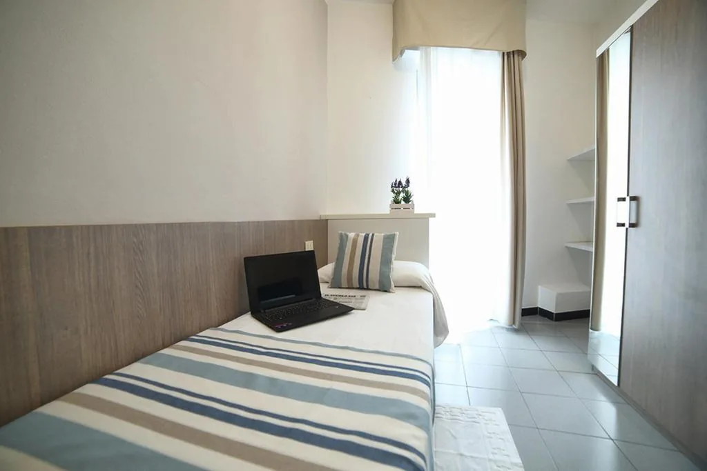 Single Room — Hotel Villa Rosa