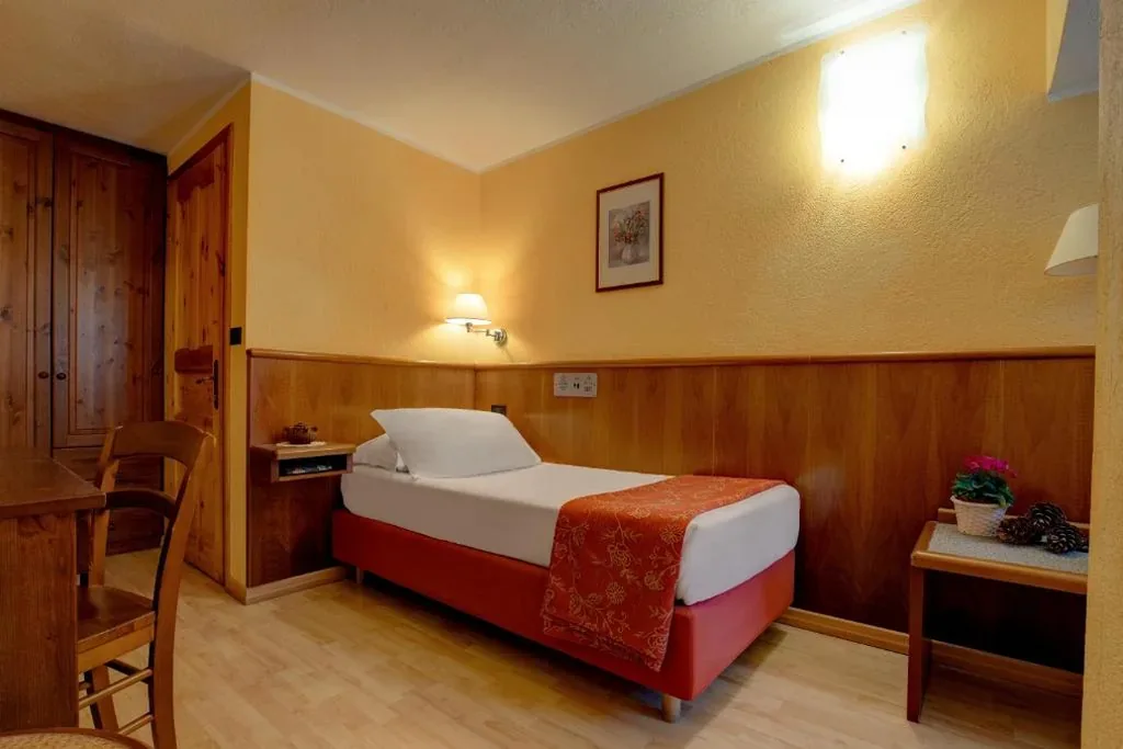Single Room — iH Hotels Courmayeur Mont Blanc