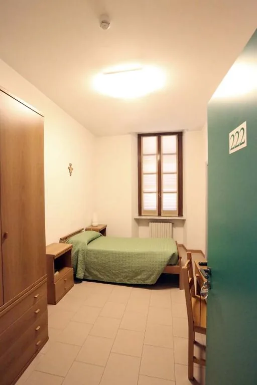 Single Room — Il Seminario