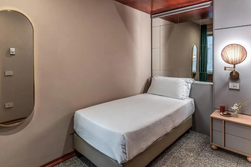 Single Room — Madison Hotel