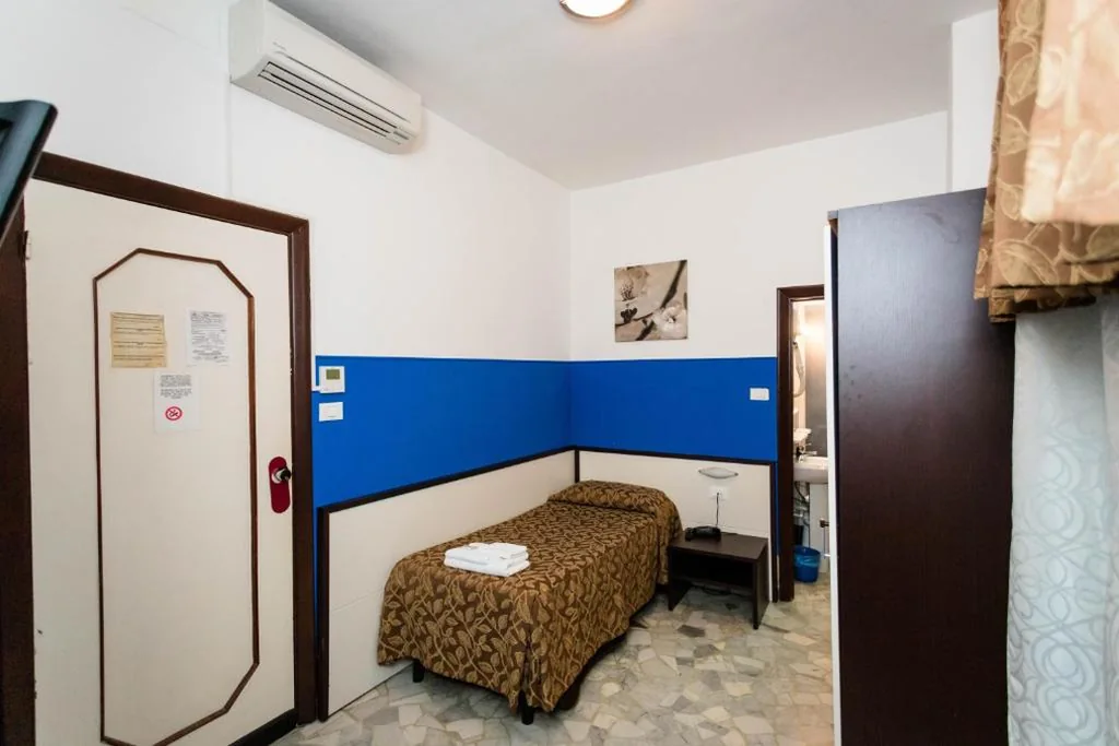 Camera Singola — Mini Hotel