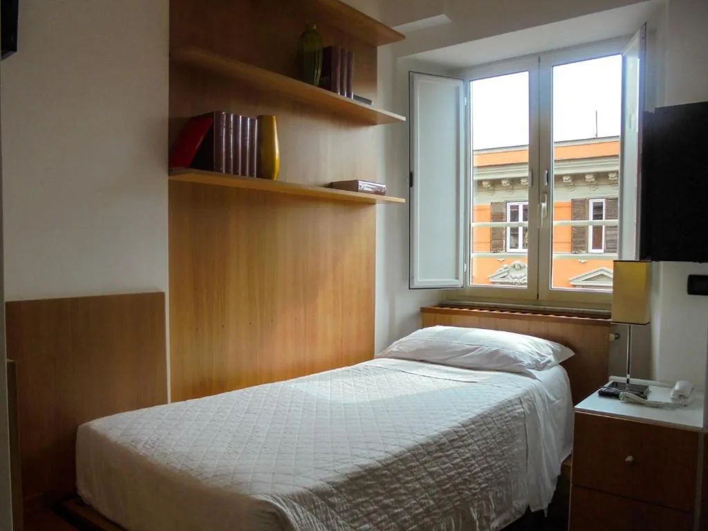 Small Single Room — Residenza Scipioni Luxury B&B