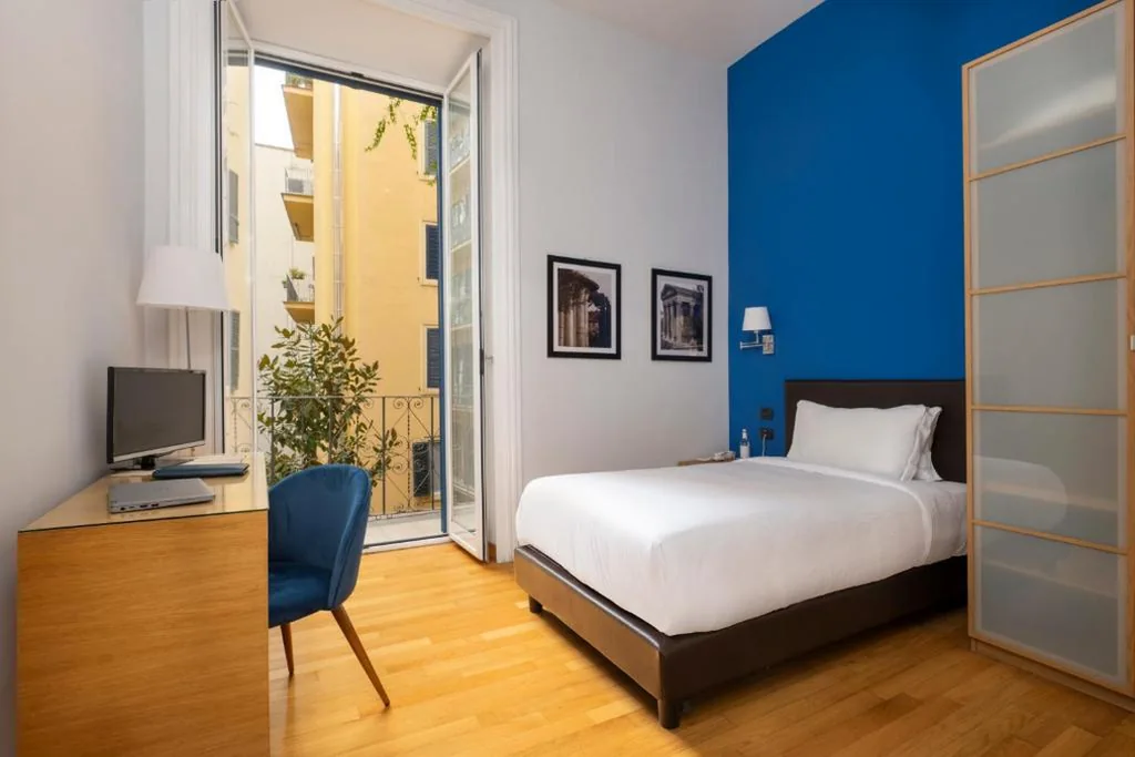 Single Room — Sky Blue Place Rome