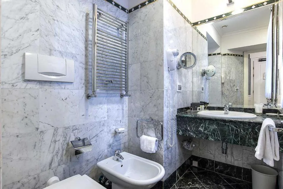 Camera Singola Standard — Albergo del Senato