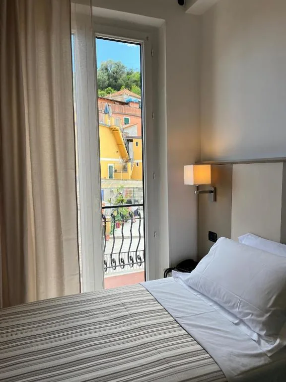 Camera Singola Standard con Balcone — Albergo Degli Amici