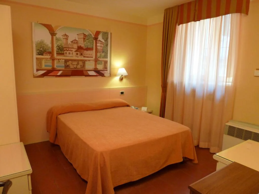 Standard Single Room — Hotel Antica Dogana