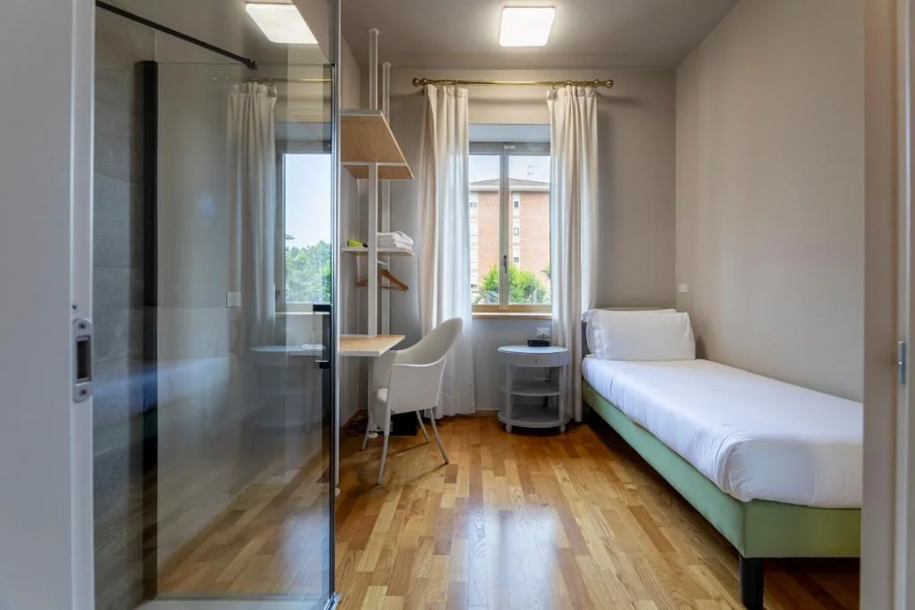 Camera Singola Standard — Hotel Astoria