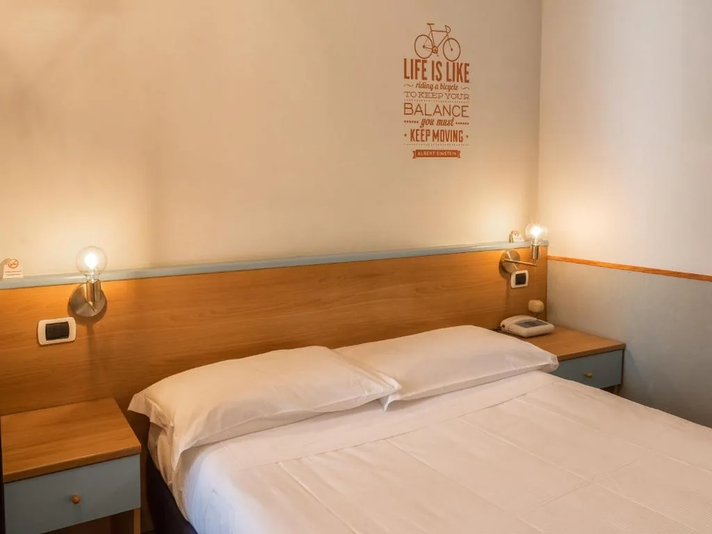 Standard Single Room — Hotel Napoleon Susa