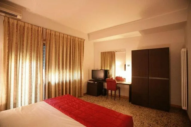 Camera Singola Standard — Hotel Piazza Marconi