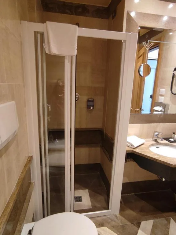 Camera Singola Standard — Hotel White