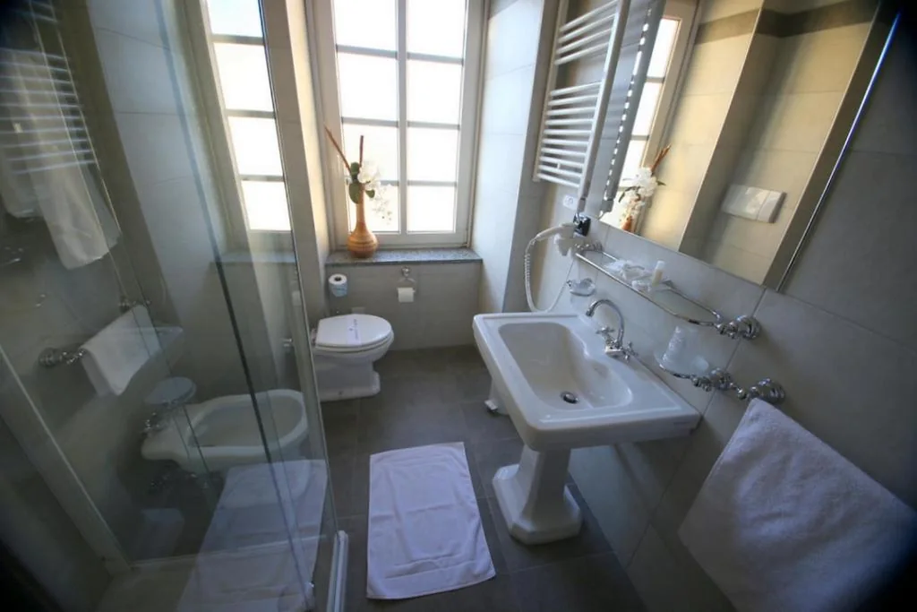 Standard Single Room — Jet Hotel