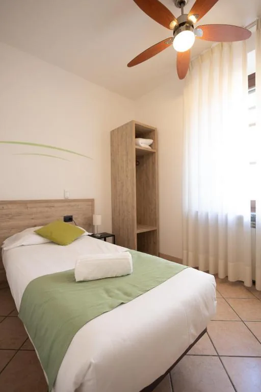 Camera Singola Standard — LVG Hotel Collection – Tornielli 9