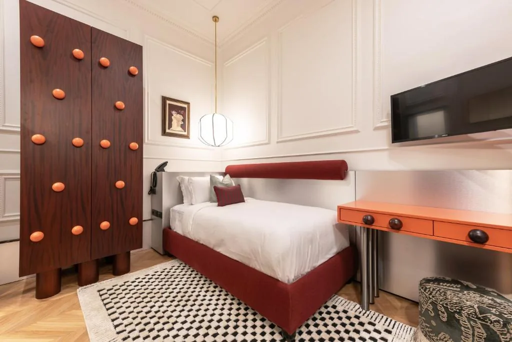 Standard Single Room — The Couper Umiltà