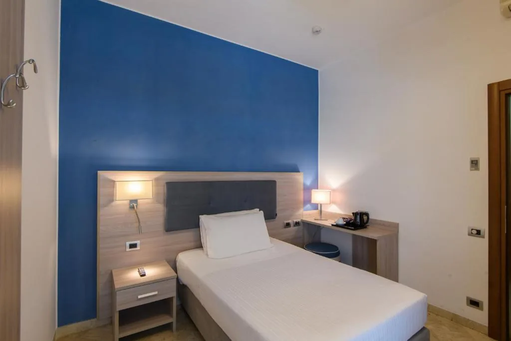 Camera Singola Superior — Hotel & Apartments Sasso