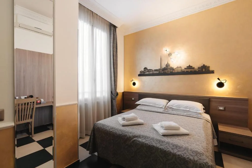 Camera Singola Superior — Hotel Centro Cavour Roma