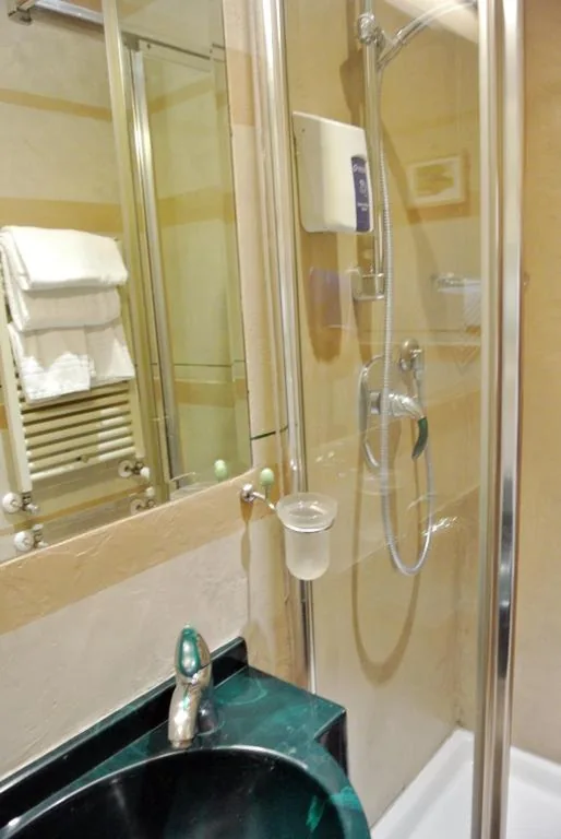Single Room Superior — Hotel Kent